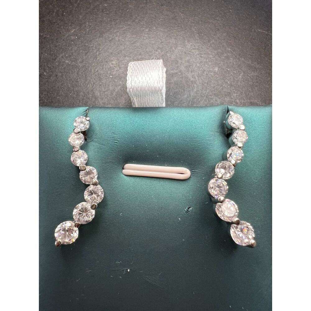 Curvy CZ earrings in 925 sterling silver